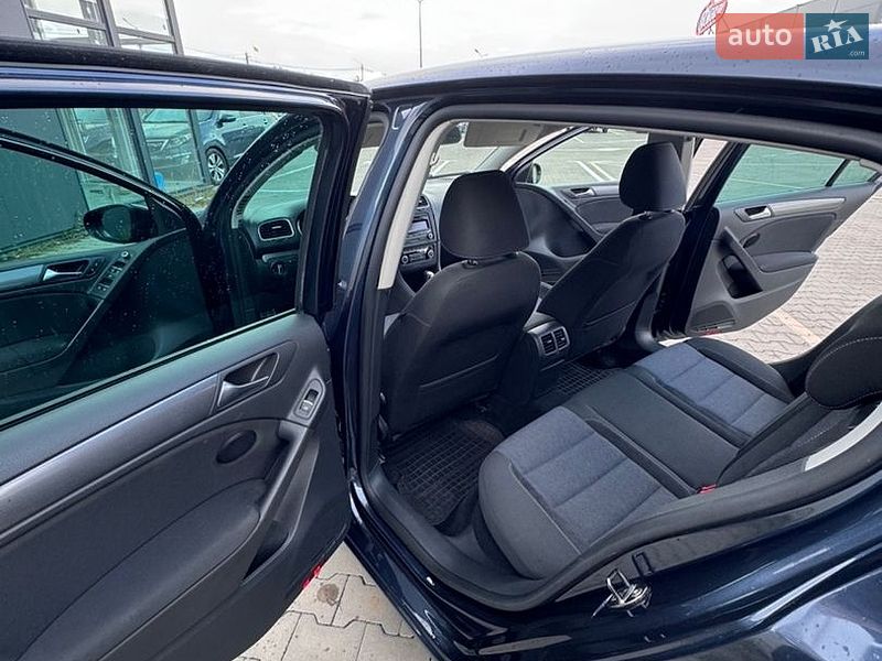 Фото Volkswagen Golf з оголошення AUTO.RIA