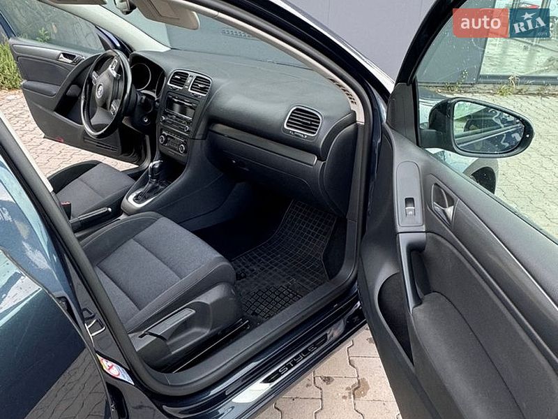 Фото Volkswagen Golf з оголошення AUTO.RIA