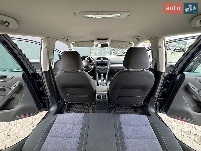 Фото Volkswagen Golf з оголошення AUTO.RIA
