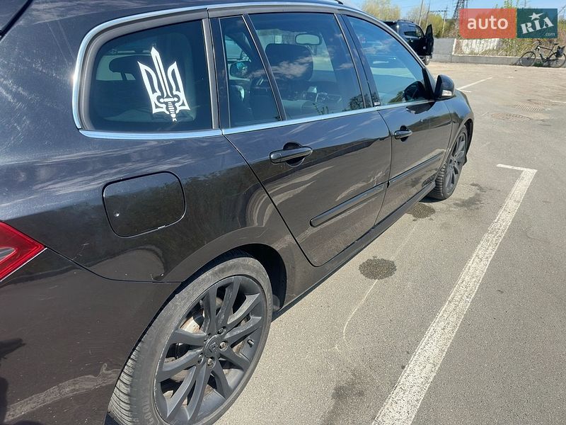 Фото Renault Laguna з оголошення AUTO.RIA