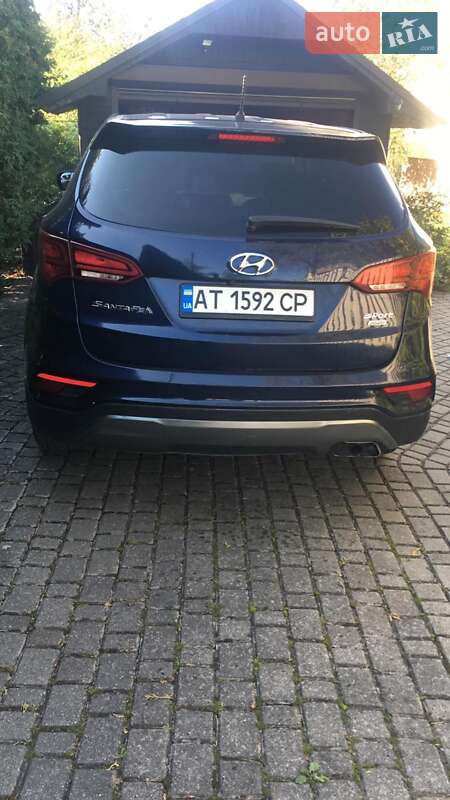 Фото Hyundai Santa FE з оголошення AUTO.RIA