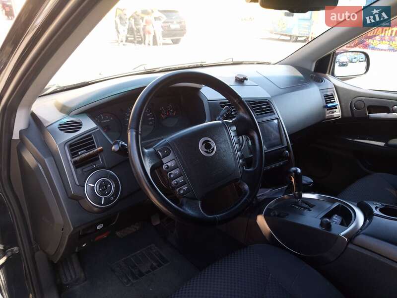 Фото SsangYong Kyron з оголошення AUTO.RIA