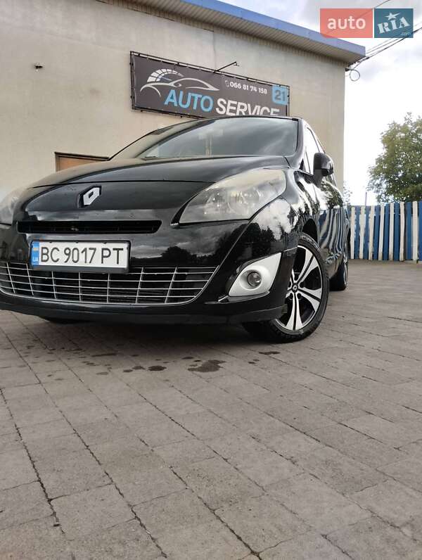 Фото Renault Grand Scenic з оголошення AUTO.RIA