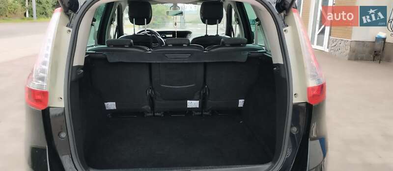 Фото Renault Grand Scenic з оголошення AUTO.RIA