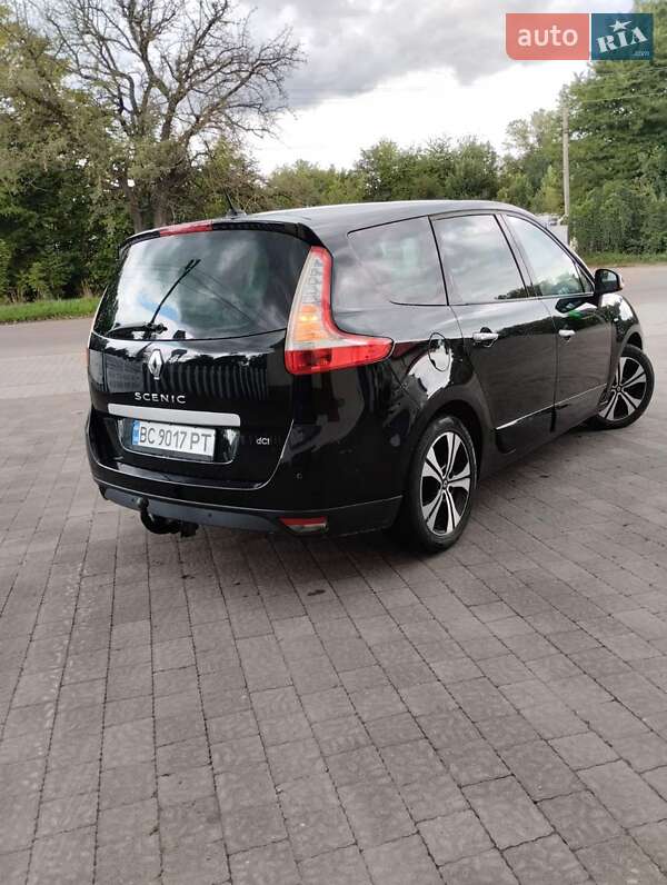 Фото Renault Grand Scenic з оголошення AUTO.RIA