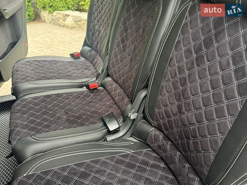 Фото Volkswagen Touran з оголошення AUTO.RIA
