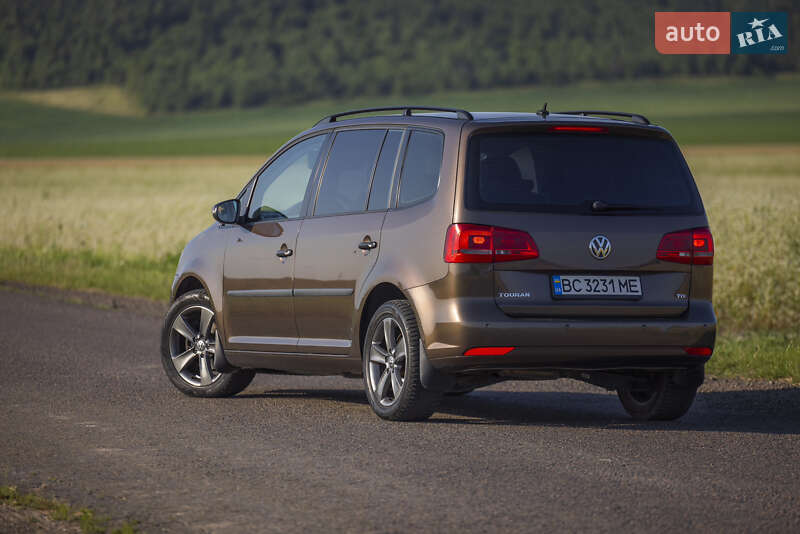 Фото Volkswagen Touran з оголошення AUTO.RIA