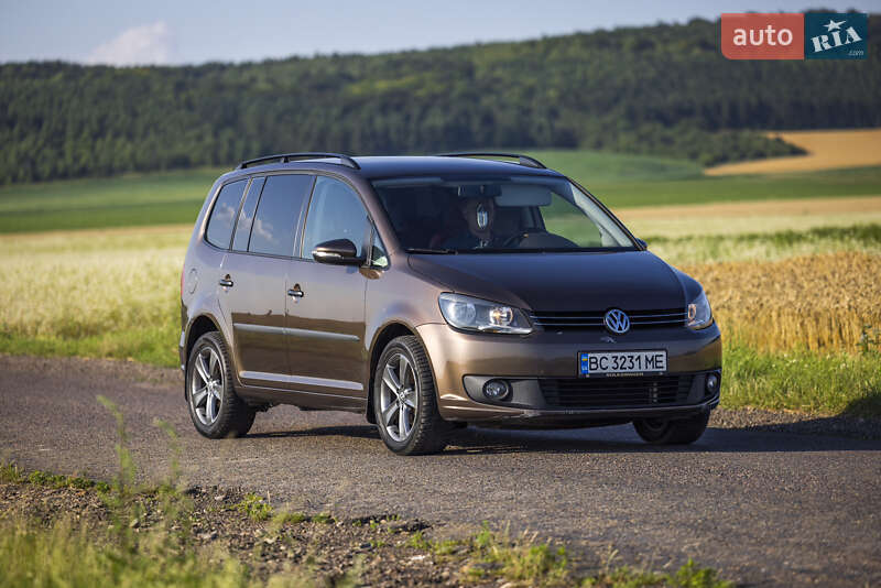 Фото Volkswagen Touran з оголошення AUTO.RIA