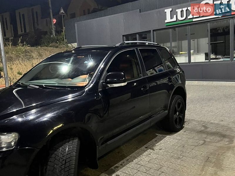 Фото Volkswagen Touareg з оголошення AUTO.RIA