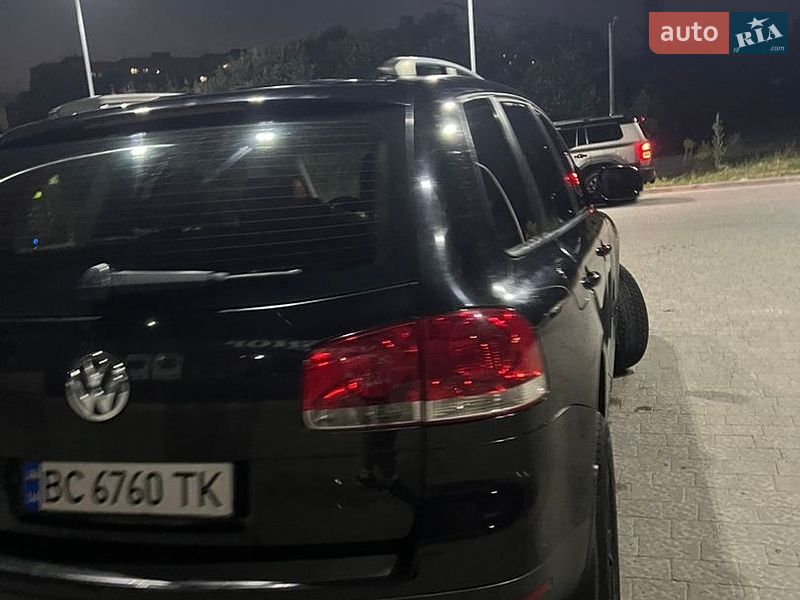 Фото Volkswagen Touareg з оголошення AUTO.RIA