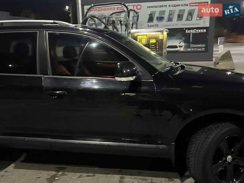 Фото Volkswagen Touareg з оголошення AUTO.RIA
