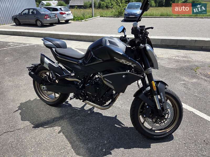 Фото CFMOTO 800NK з оголошення AUTO.RIA