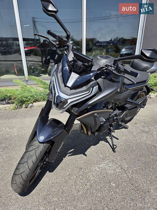 Фото CFMOTO 800NK з оголошення AUTO.RIA