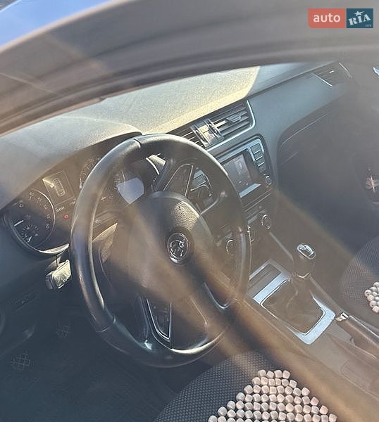 Фото Skoda Octavia з оголошення AUTO.RIA