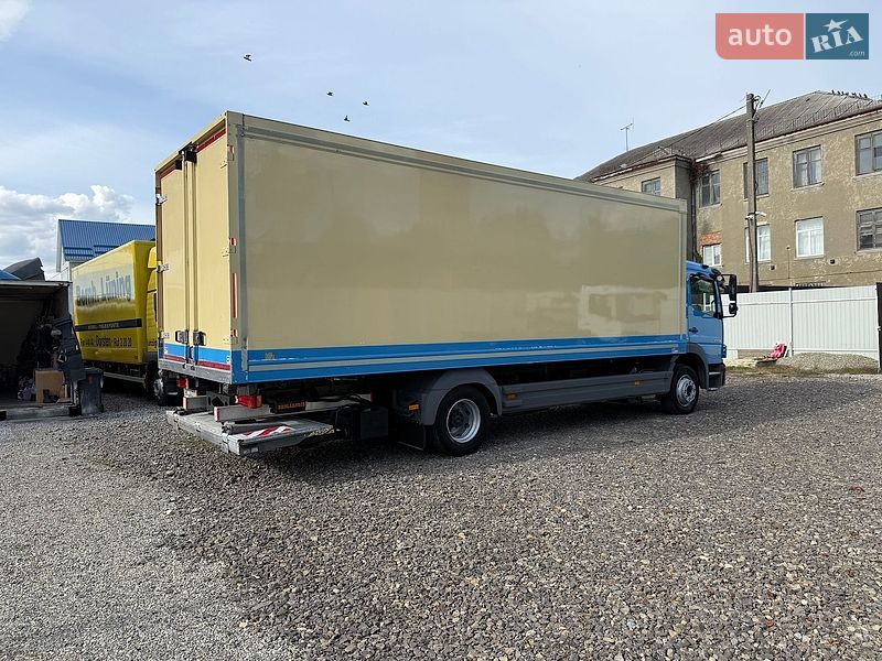 Фото Mercedes-Benz Atego з оголошення AUTO.RIA