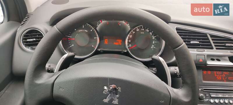 Фото Peugeot 3008 з оголошення AUTO.RIA
