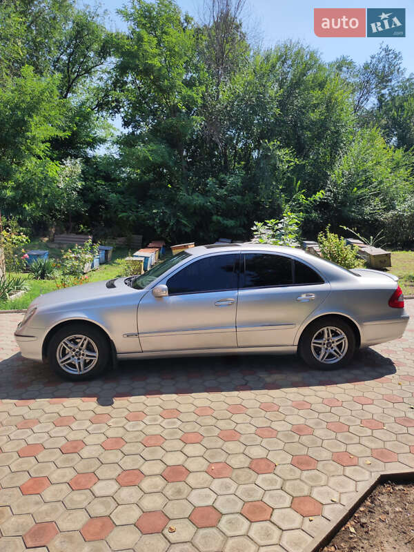 Фото Mercedes-Benz E-Class з оголошення AUTO.RIA
