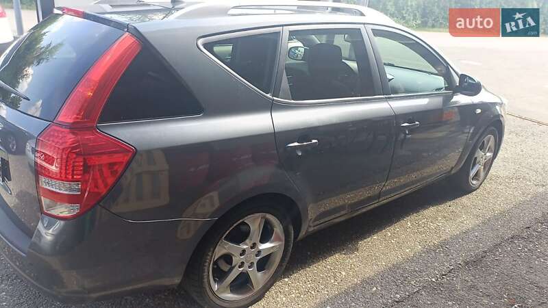 Фото Kia Ceed з оголошення AUTO.RIA