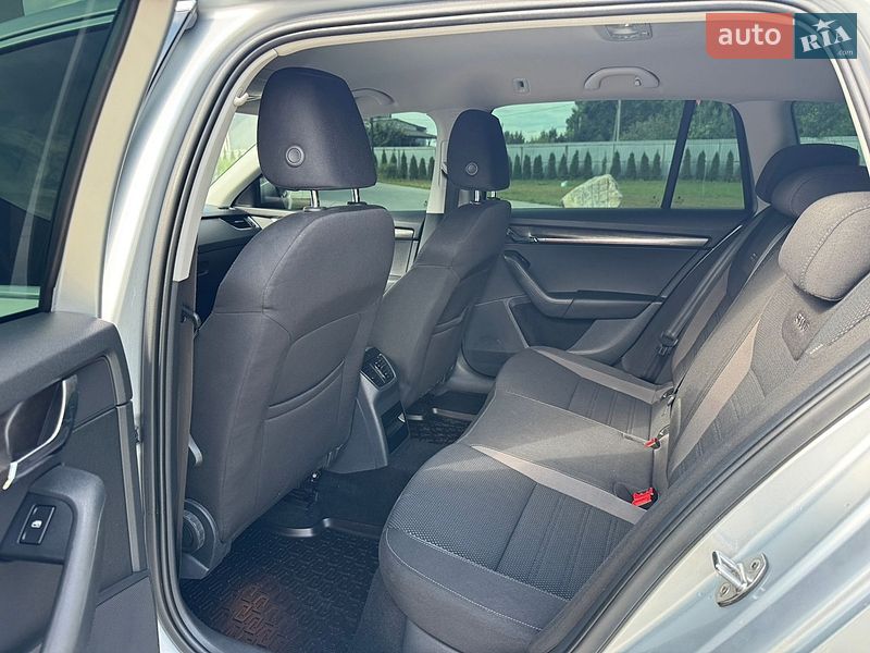 Фото Skoda Octavia з оголошення AUTO.RIA