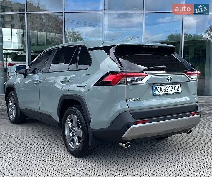 Фото Toyota RAV4 з оголошення AUTO.RIA