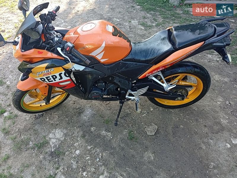 Фото Viper V 200CR з оголошення AUTO.RIA