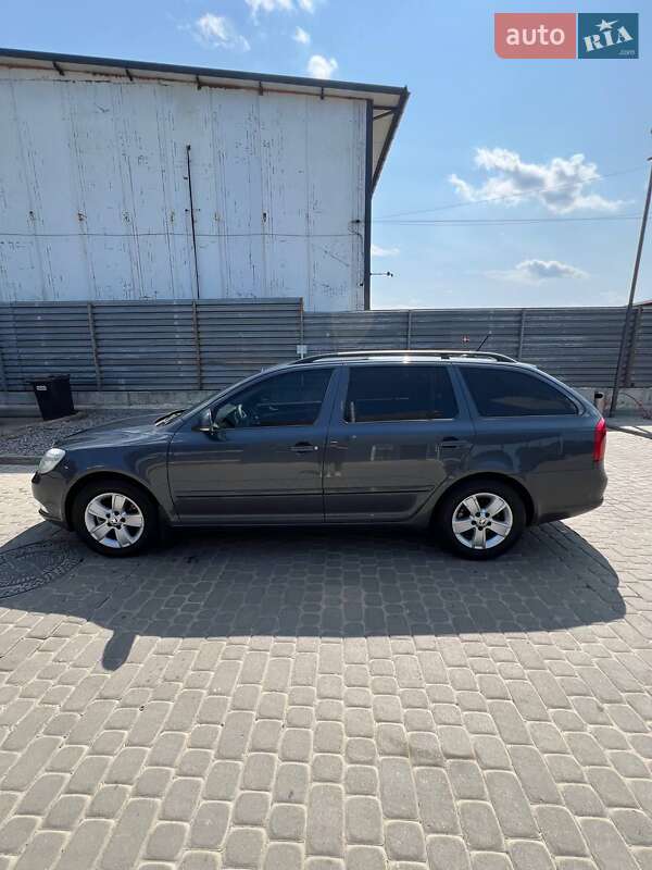 Фото Skoda Octavia з оголошення AUTO.RIA