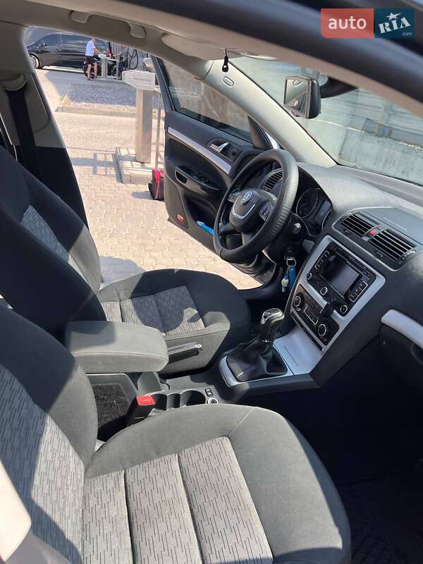 Фото Skoda Octavia з оголошення AUTO.RIA