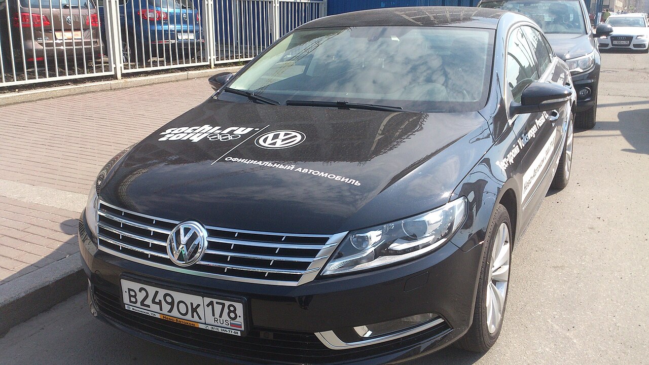 Фото VOLKSWAGEN PASSAT 2014