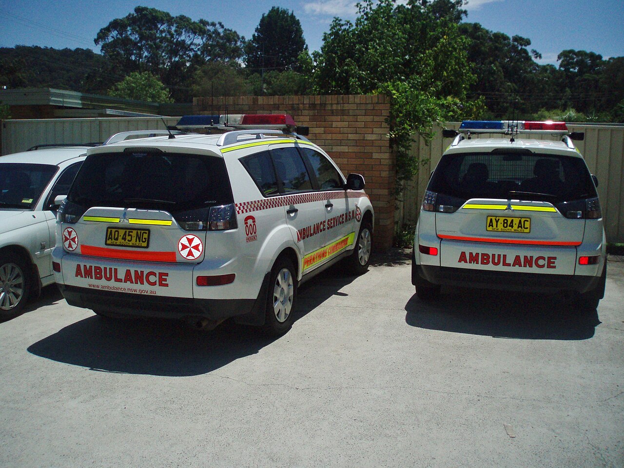 Фото MITSUBISHI OUTLANDER 2007