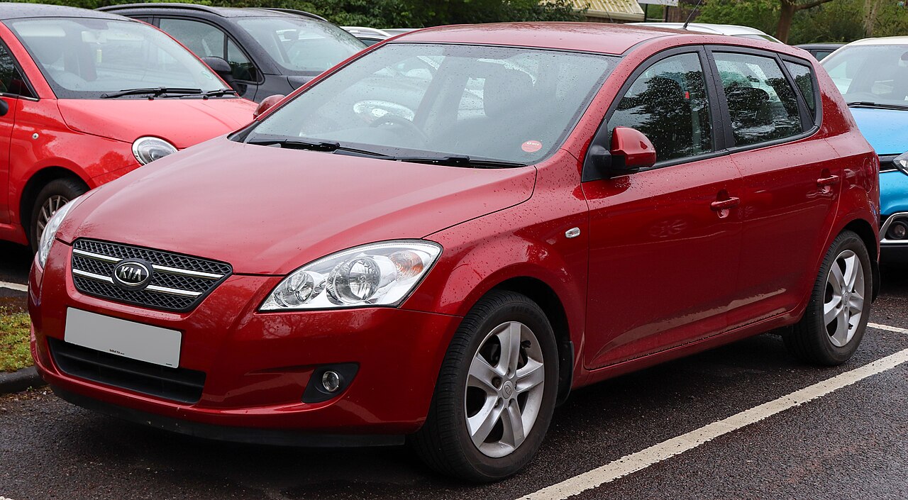 Фото KIA CEE'D 2008
