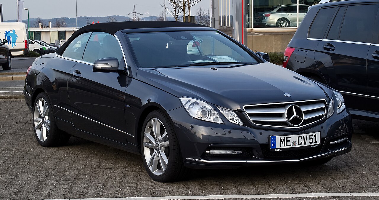 Фото MERCEDES-BENZ E 200 2012