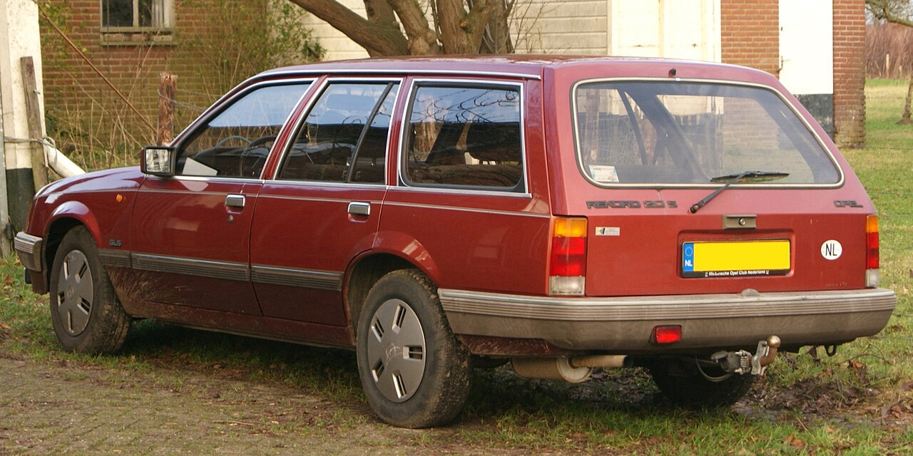 Фото OPEL REKORD 1985