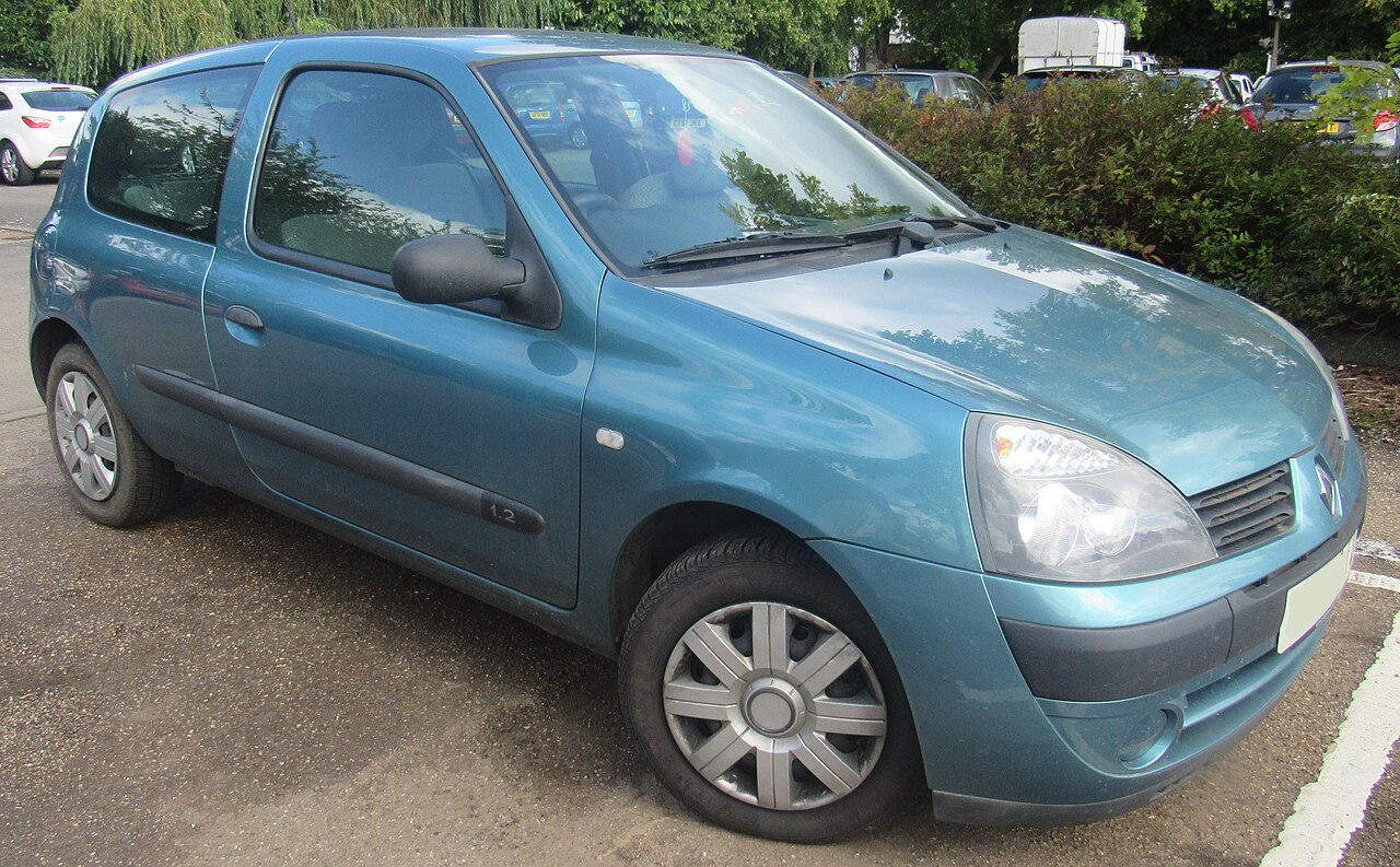 Фото RENAULT CLIO 2006