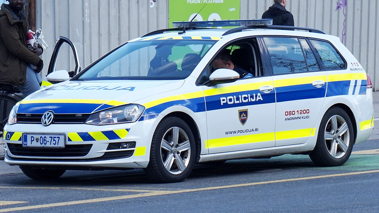 Фото VOLKSWAGEN GOLF VARIANT 2015