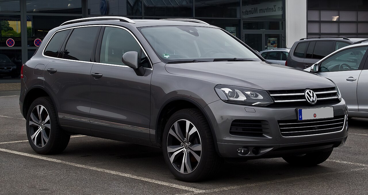 Фото VOLKSWAGEN TOUAREG 2013