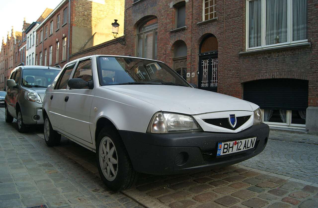 Фото DACIA SOLENZA 2003