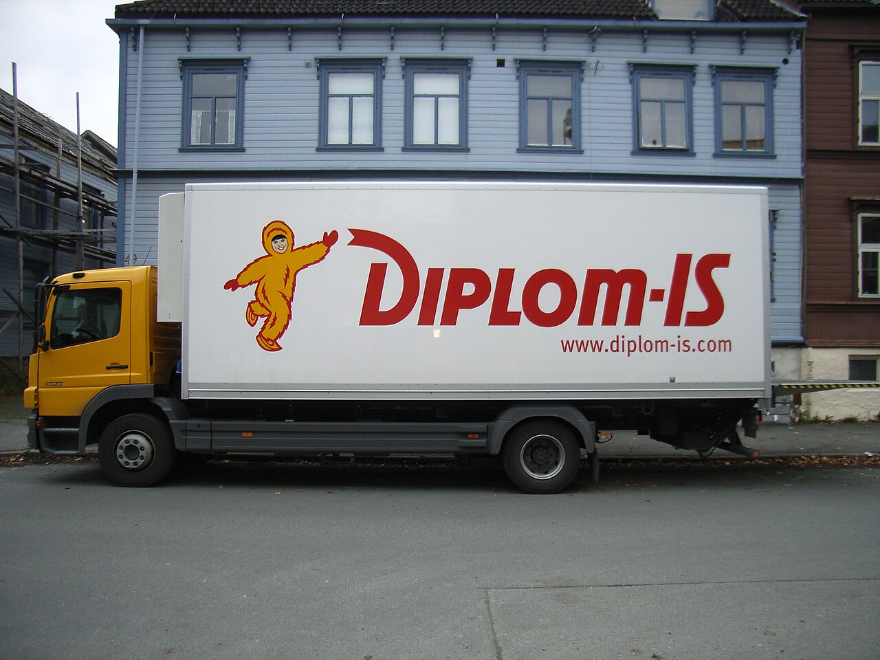Фото MERCEDES-BENZ ATEGO 2005