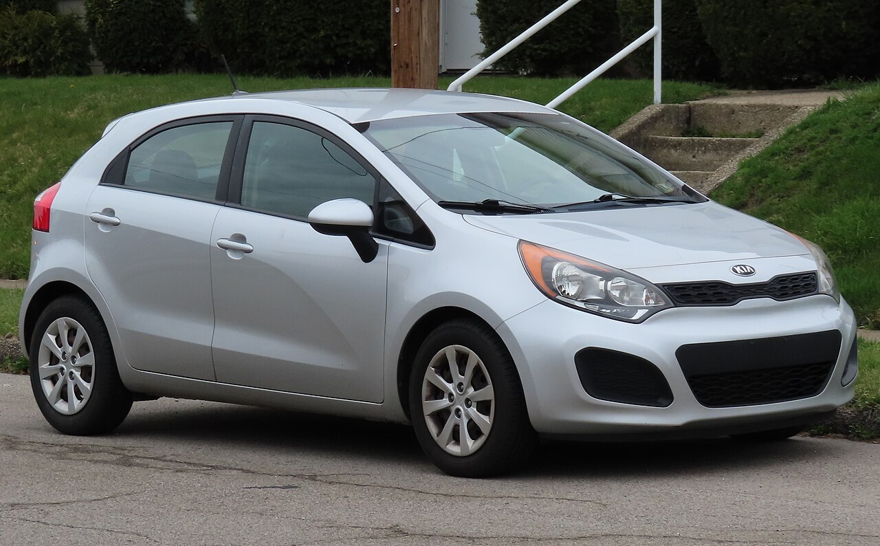 Фото KIA RIO 2013