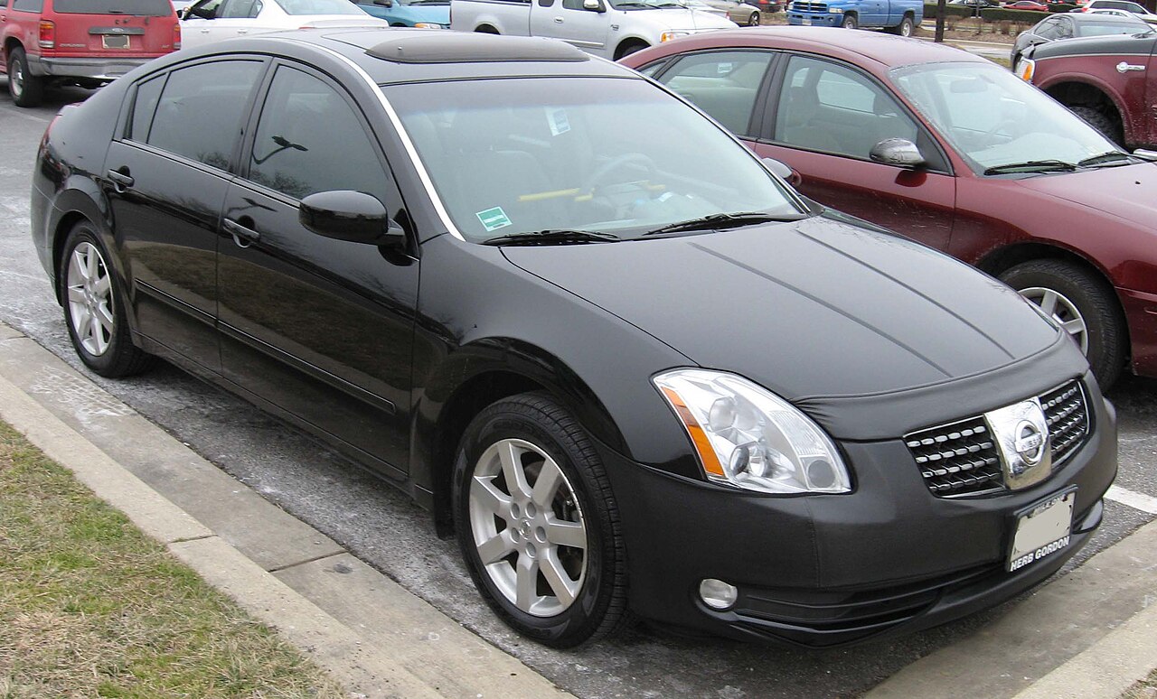 Фото NISSAN MAXIMA 2004