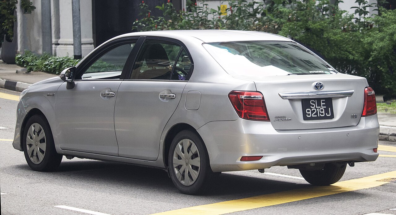 Фото TOYOTA COROLLA 2016