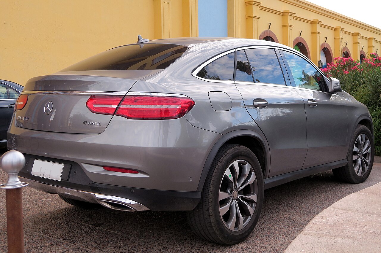 Фото MERCEDES-BENZ GLE 400 2016