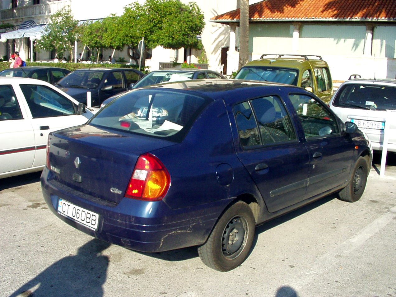 Фото RENAULT CLIO SYMBOL 2003