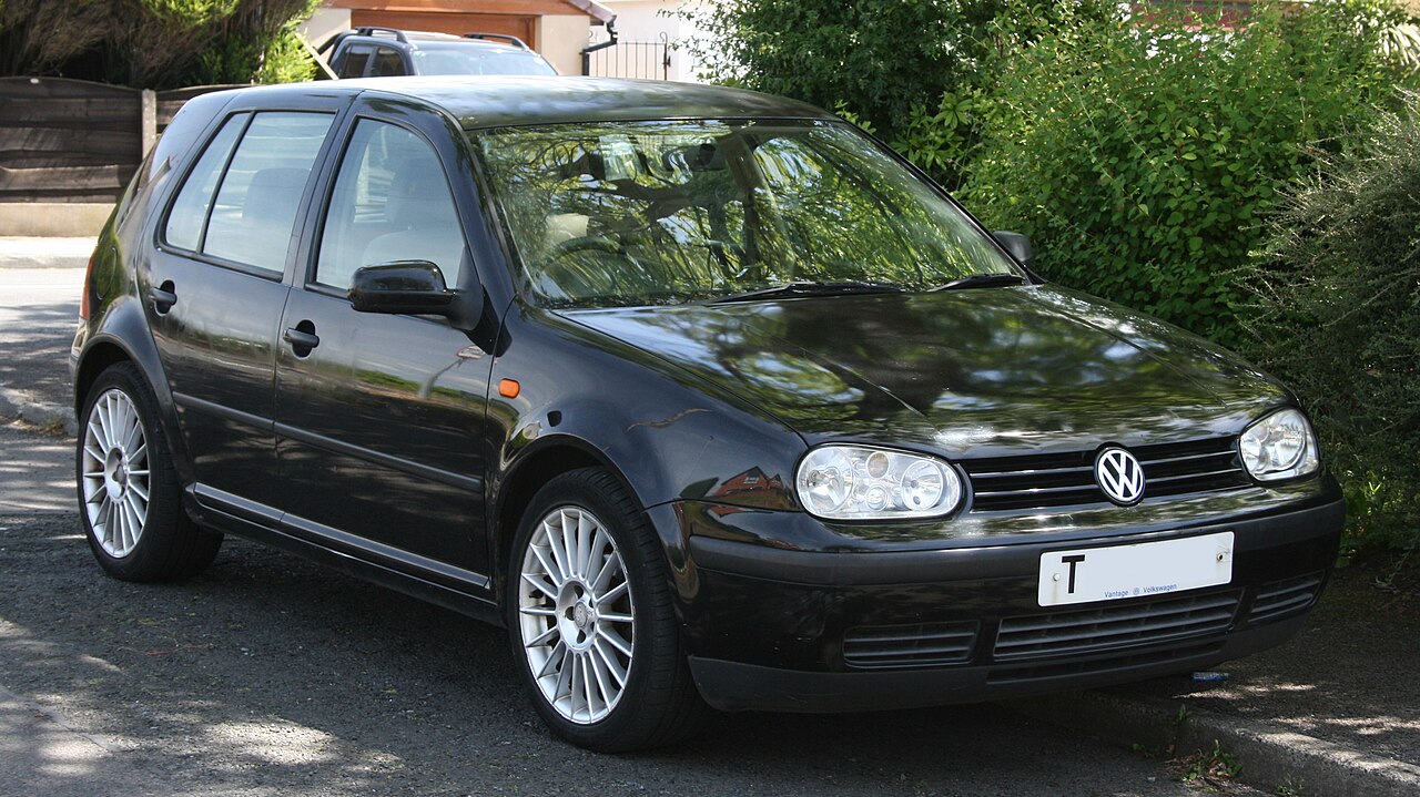 Фото VOLKSWAGEN GOLF 1999