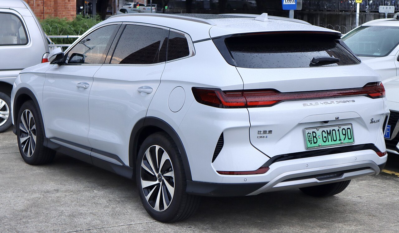 Фото BYD SONG PLUS 2023