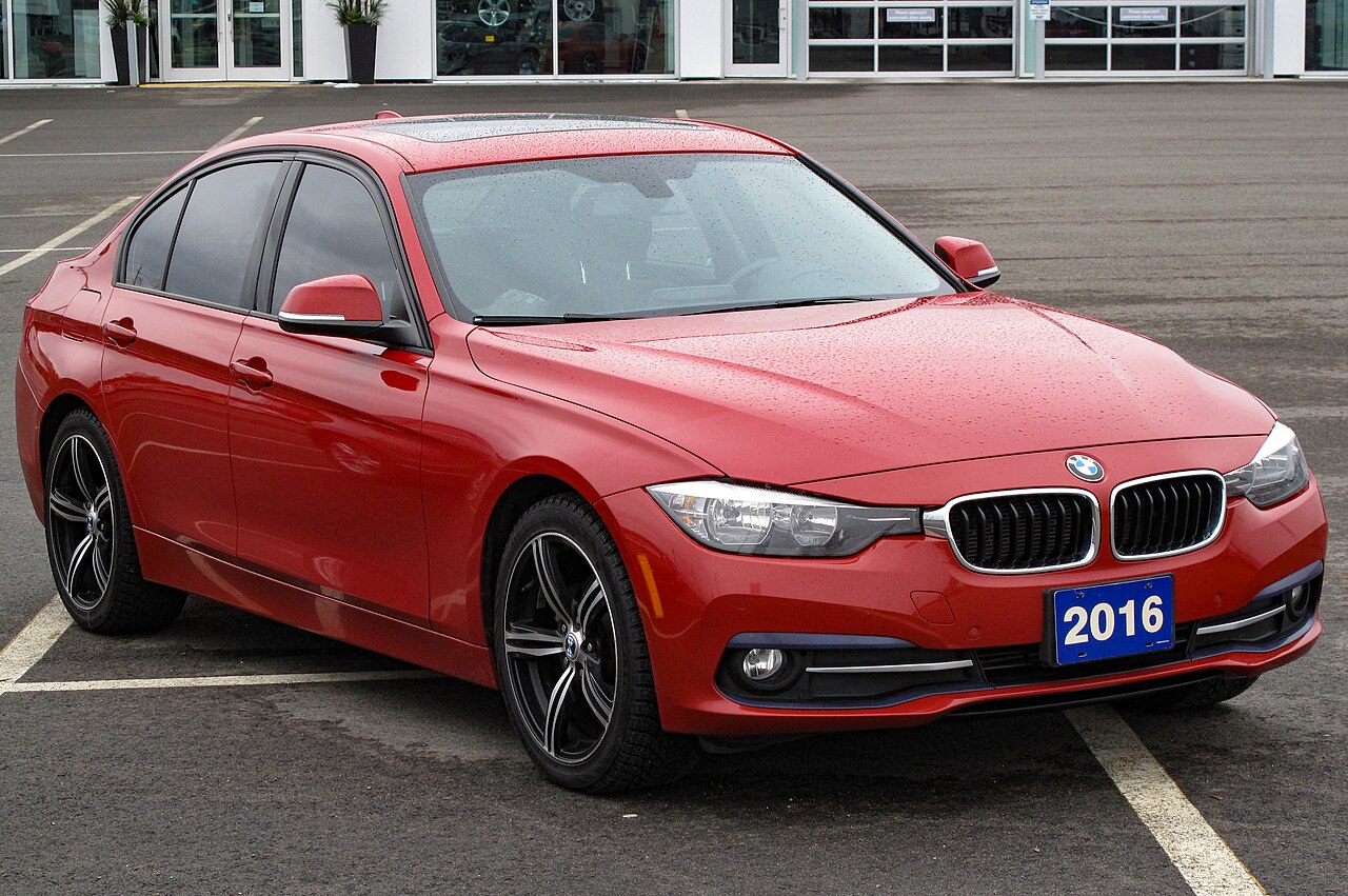 Фото BMW 320I 2016
