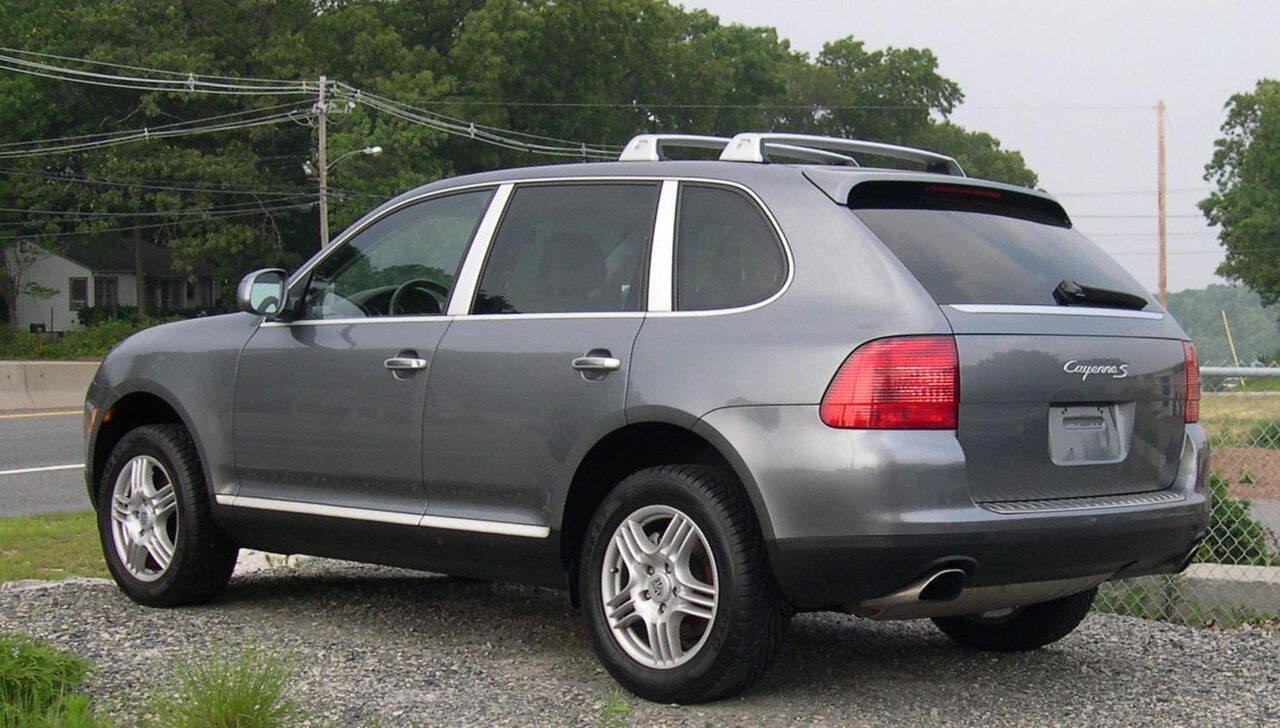 Фото PORSCHE CAYENNE 2004