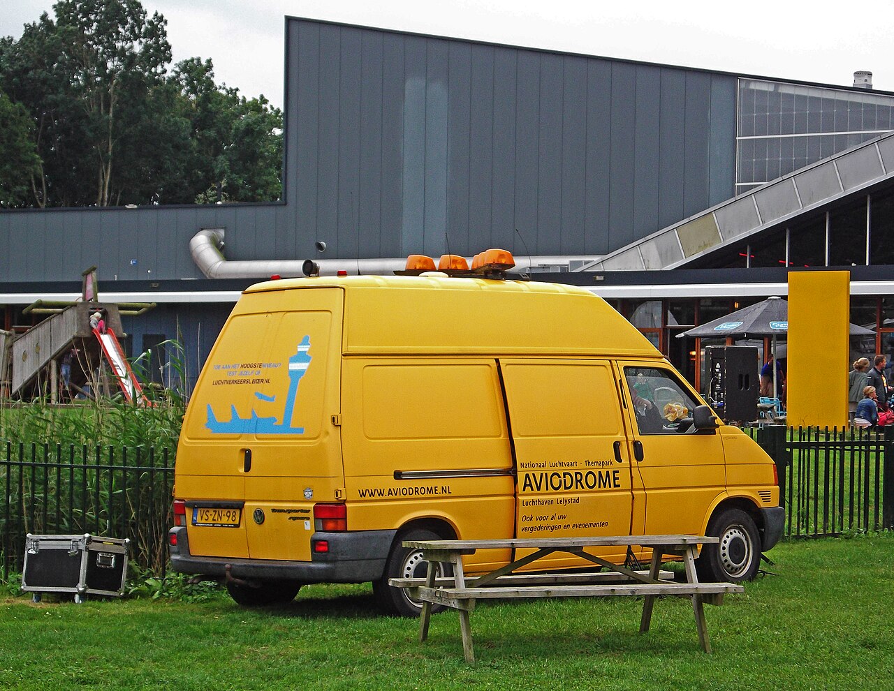 Фото VOLKSWAGEN TRANSPORTER 1997