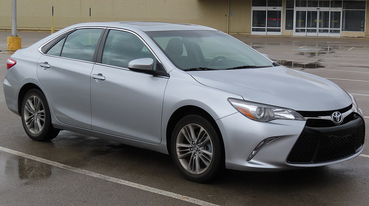 Фото TOYOTA CAMRY 2017