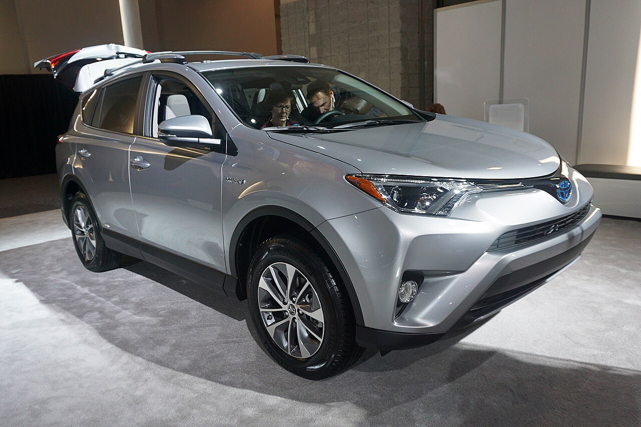 Фото TOYOTA RAV4 2017
