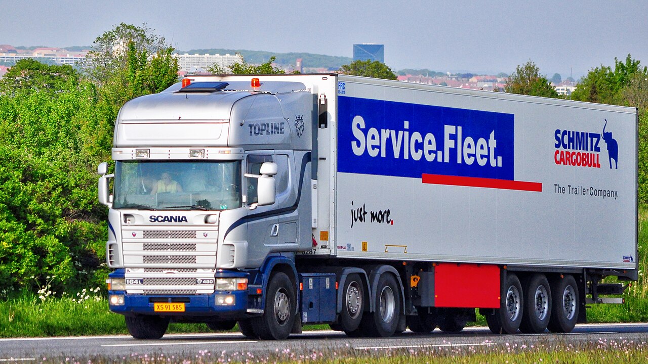 Фото SCHMITZ CARGOBULL 2007